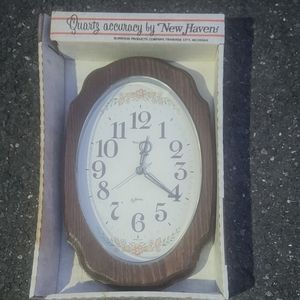 new haven clock company quartz Wall Clock New In Box